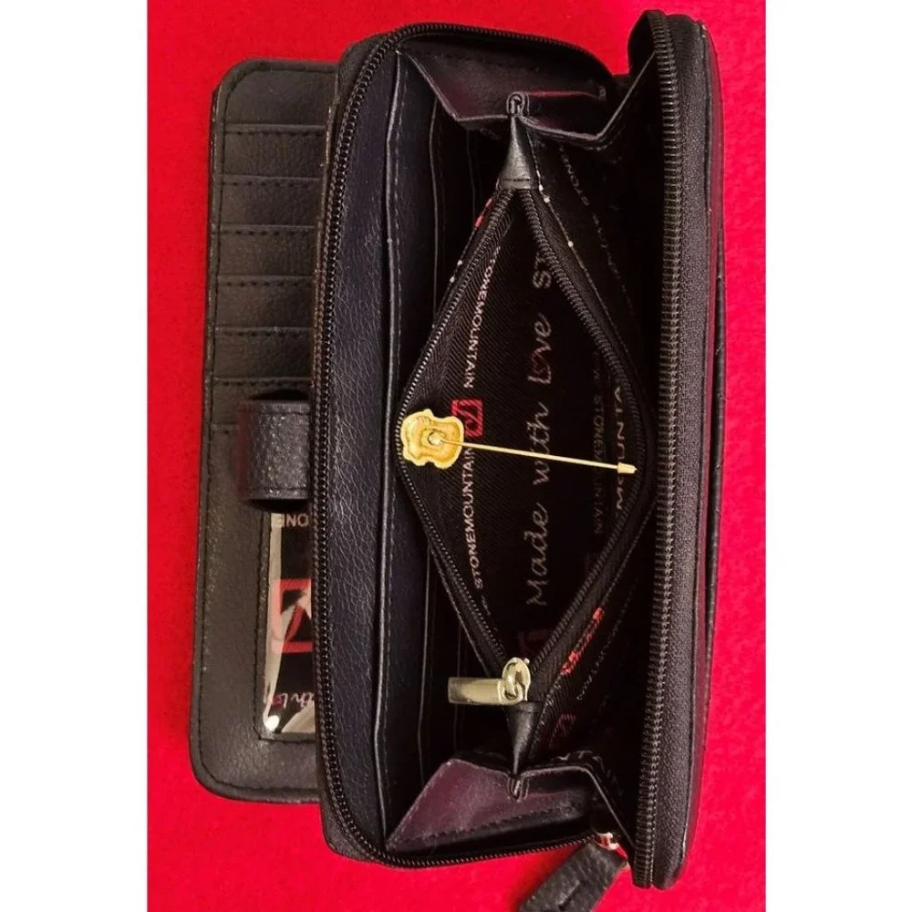 Stone Mountain Ludlow Navy SLG Zip Around Leather Clutch Wallet‎